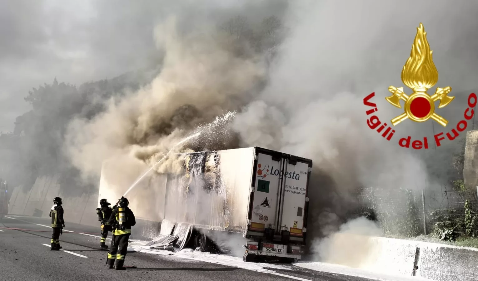 A Spento Incendio Camion Riaperto Tratto Tra Arenzano E Pra