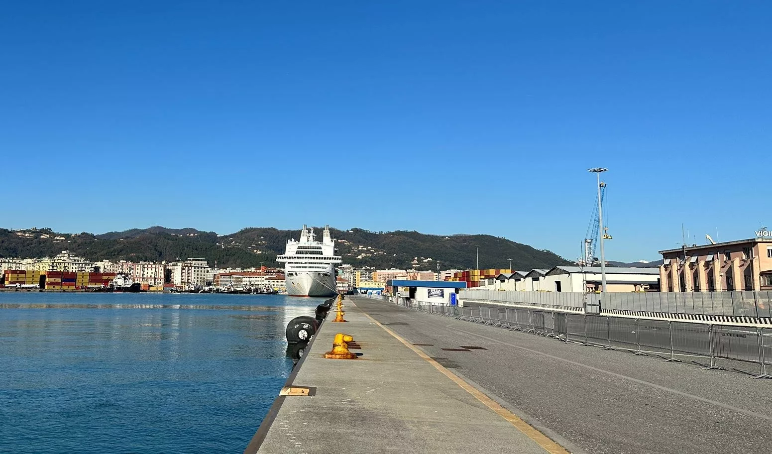 Porto Della Spezia Le Navi Da Crociera Potranno Ormeggiare Nonostante