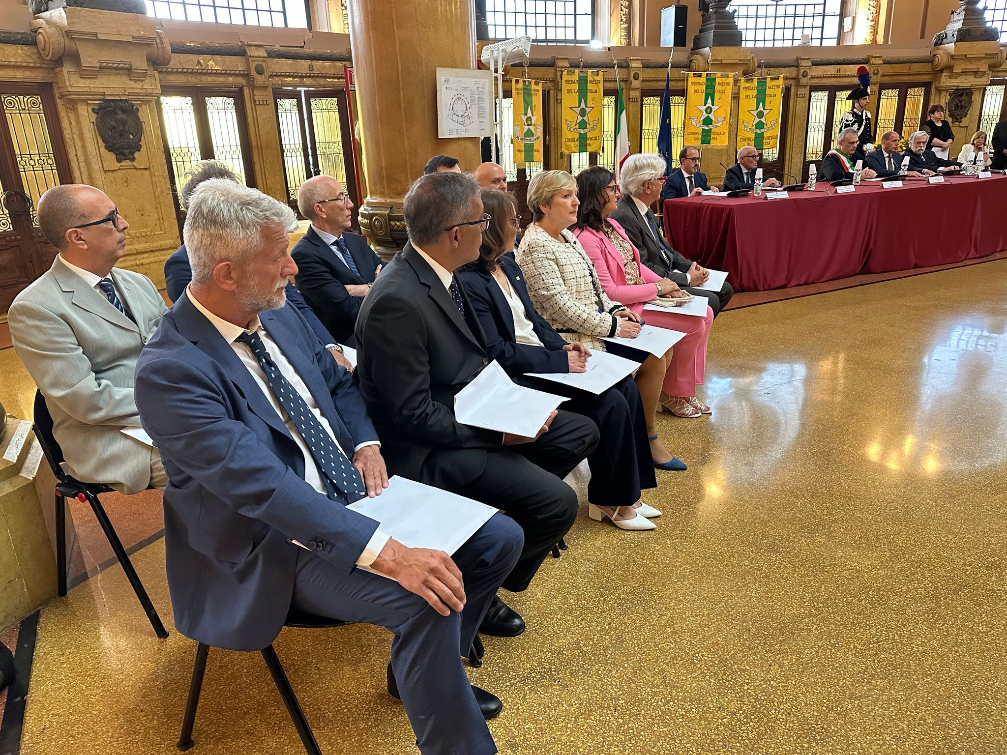 Al Palazzo della Borsa la consegna delle stelle al merito a 22 nuovi