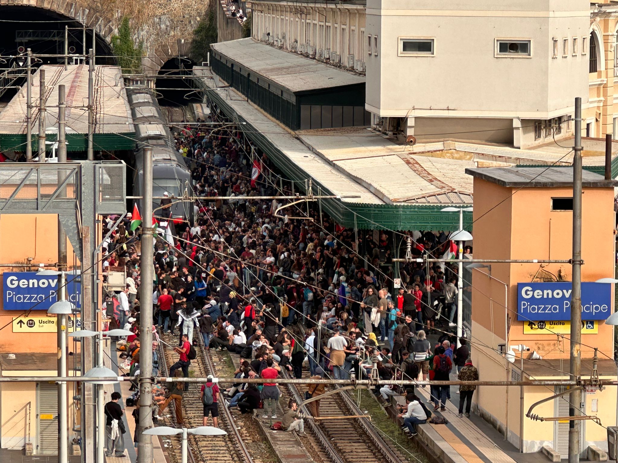 Sciopero per Gaza, i manifestanti a Principe: