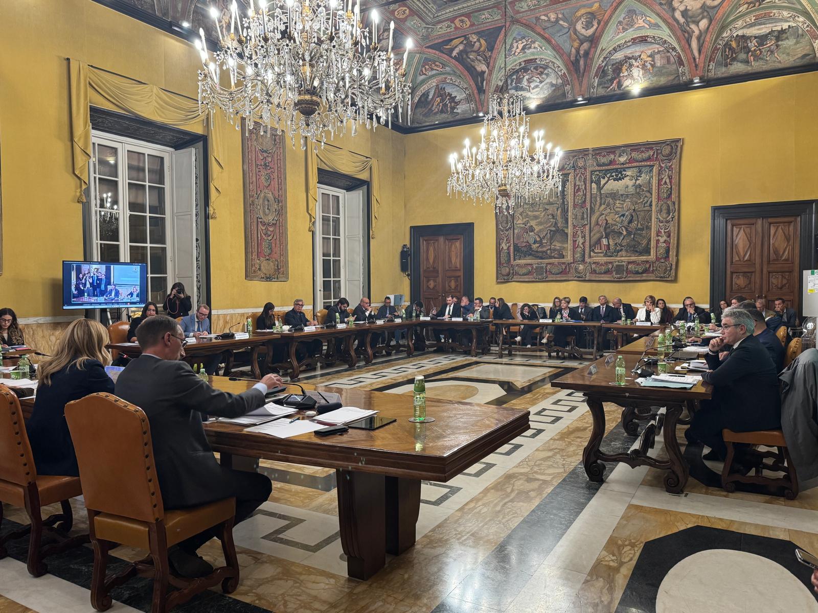 Consiglio metropolitano, salta il numero legale su Amt: parole infuocate in aula