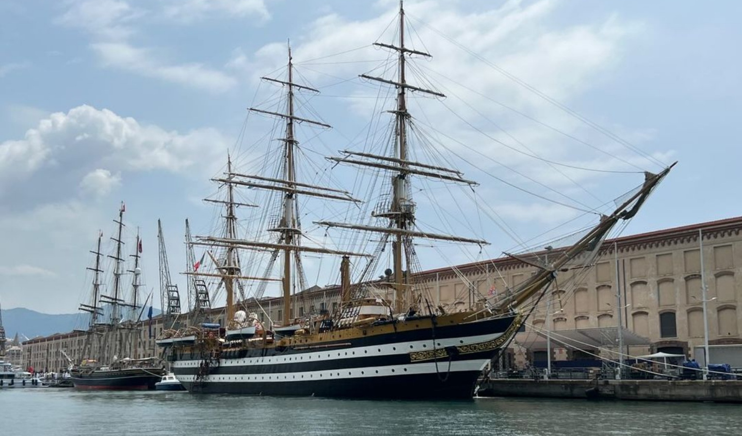 Amerigo Vespucci a Genova, come prenotare la visita a bordo