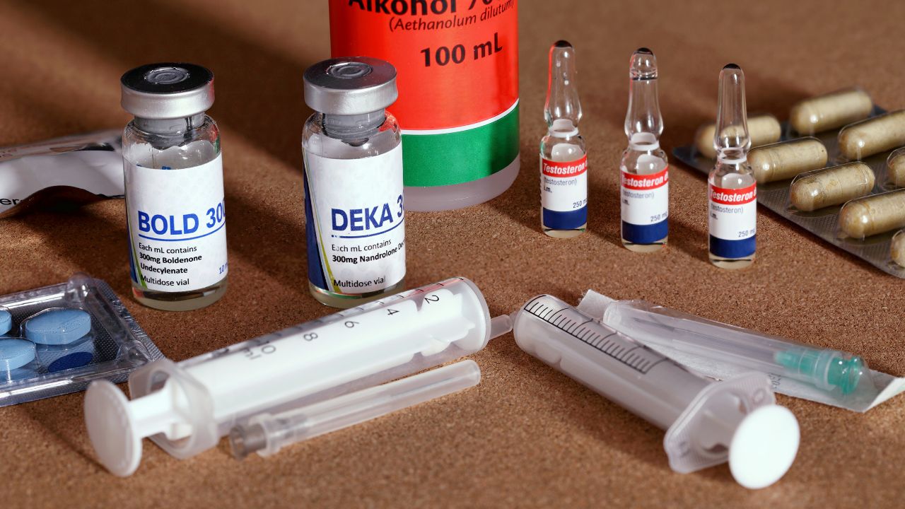 Traffico di farmaci dopanti nel mondo del bodybuilding, perquisizioni dei Nas di Genova