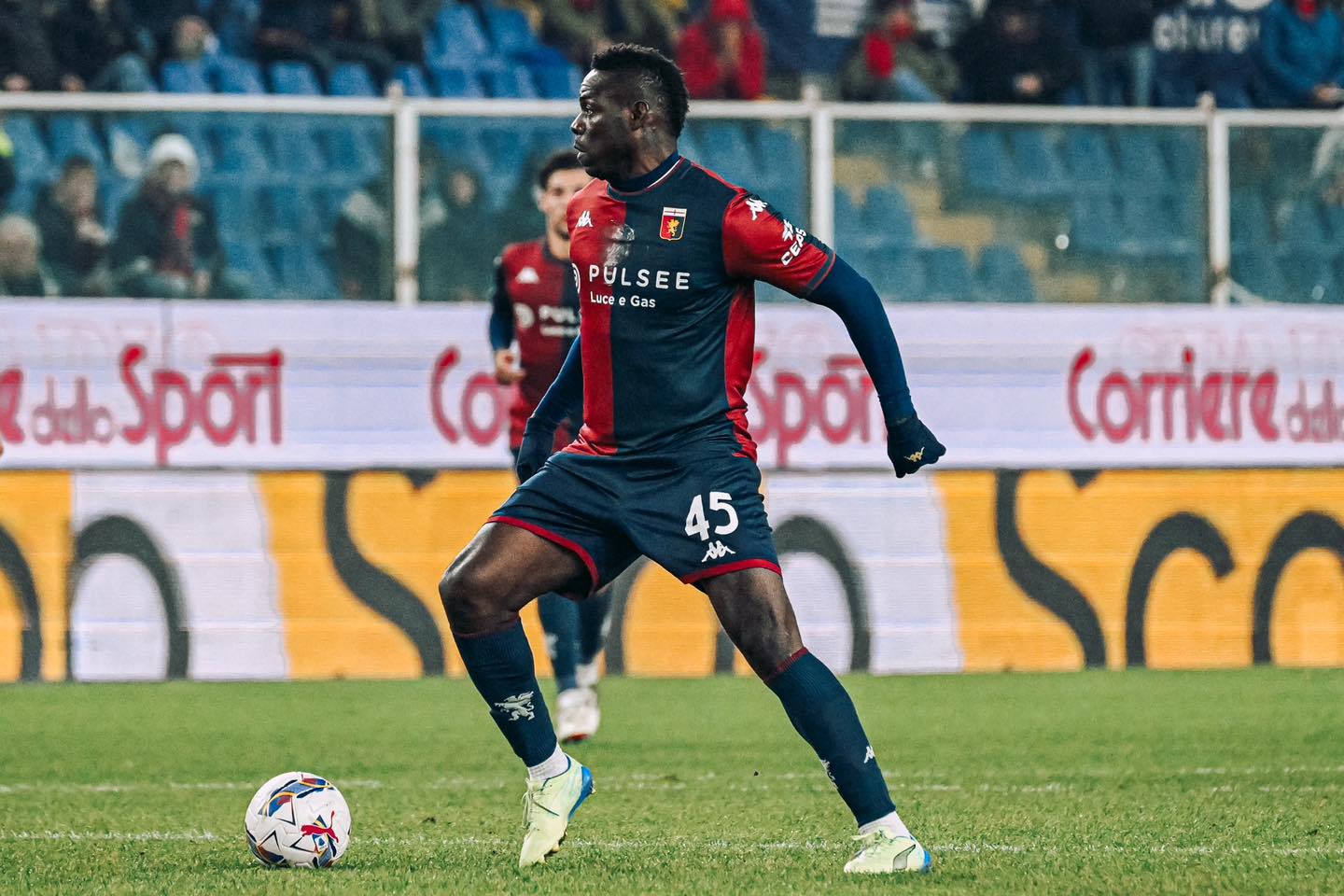 Genoa a Roma in emergenza. Il Monza su Balotelli