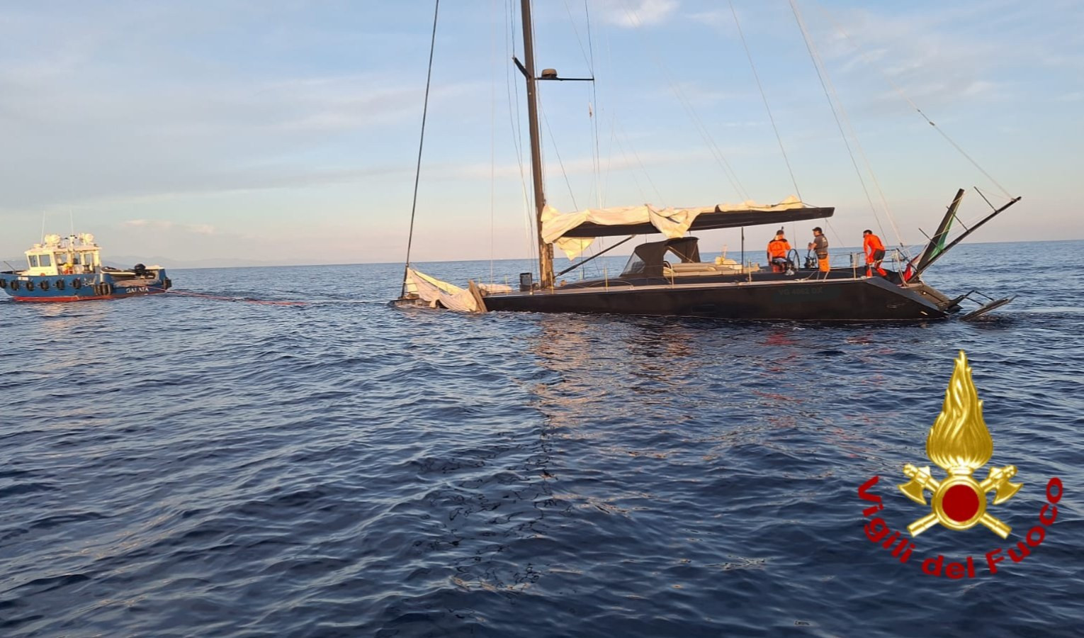 Genova, barca a vela in avaria: due diportisti salvati dalla Capitaneria