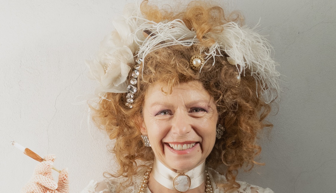 Caterina, furia e incanto: a Borgio Verezzi il fuoco e gli intrighi della 'Bisbetica domata'