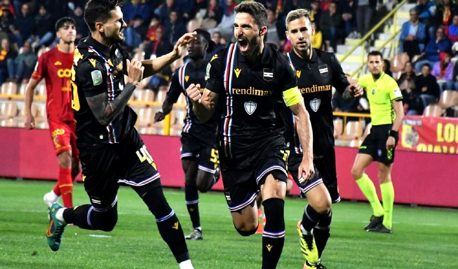 Catanzaro-Sampdoria: Coda e Borini in risalita, out Beruatto