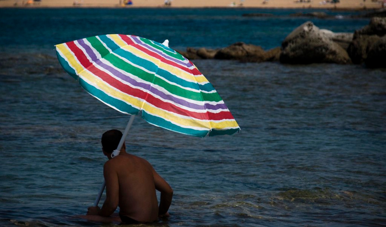 Meteo in Liguria, giornata di nuvole, caldo e umidità