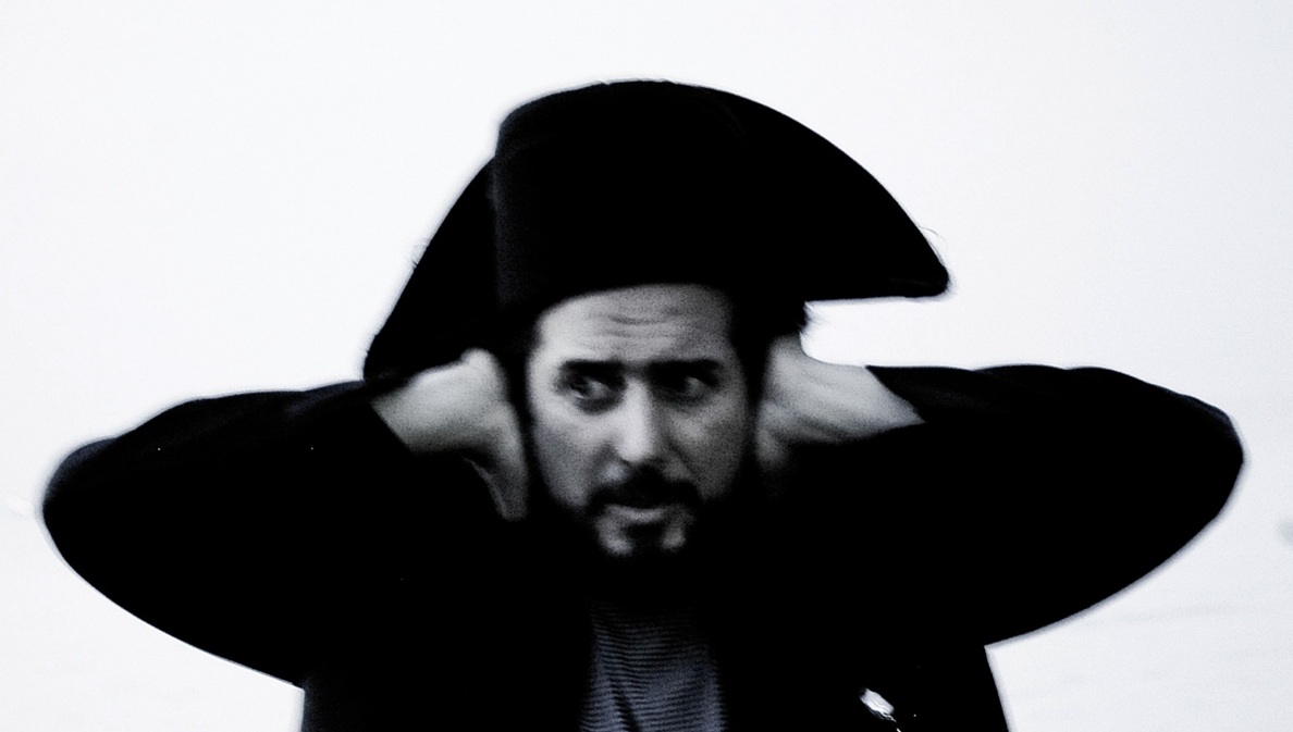 Balene di carta e storie da raccontare: Vinicio Capossela a Palazzo Ducale