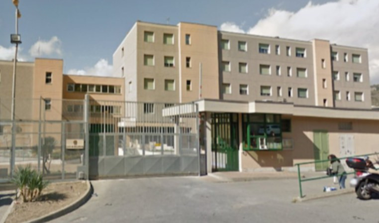 Disordini in carcere a Sanremo, trasferiti sette detenuti