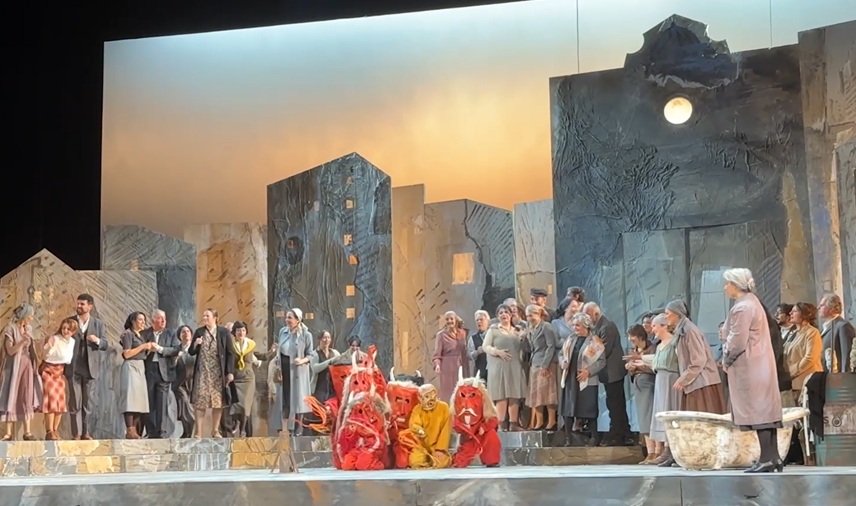 Onore, gelosia e lirismo: Cavalleria rusticana conquista il Carlo Felice