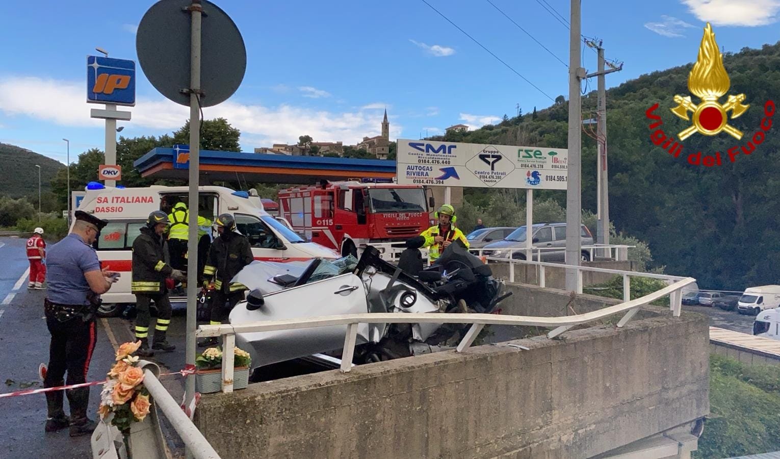 Incidente a Chiusanico, auto contro un muro: un ferito grave