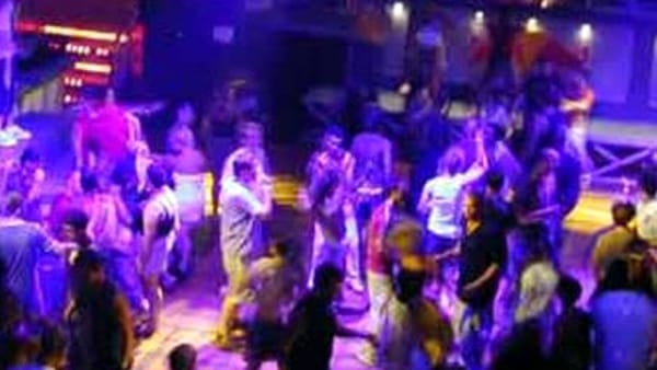 Rapine e violenza, chiusa per dieci giorni una discoteca di Albisola
