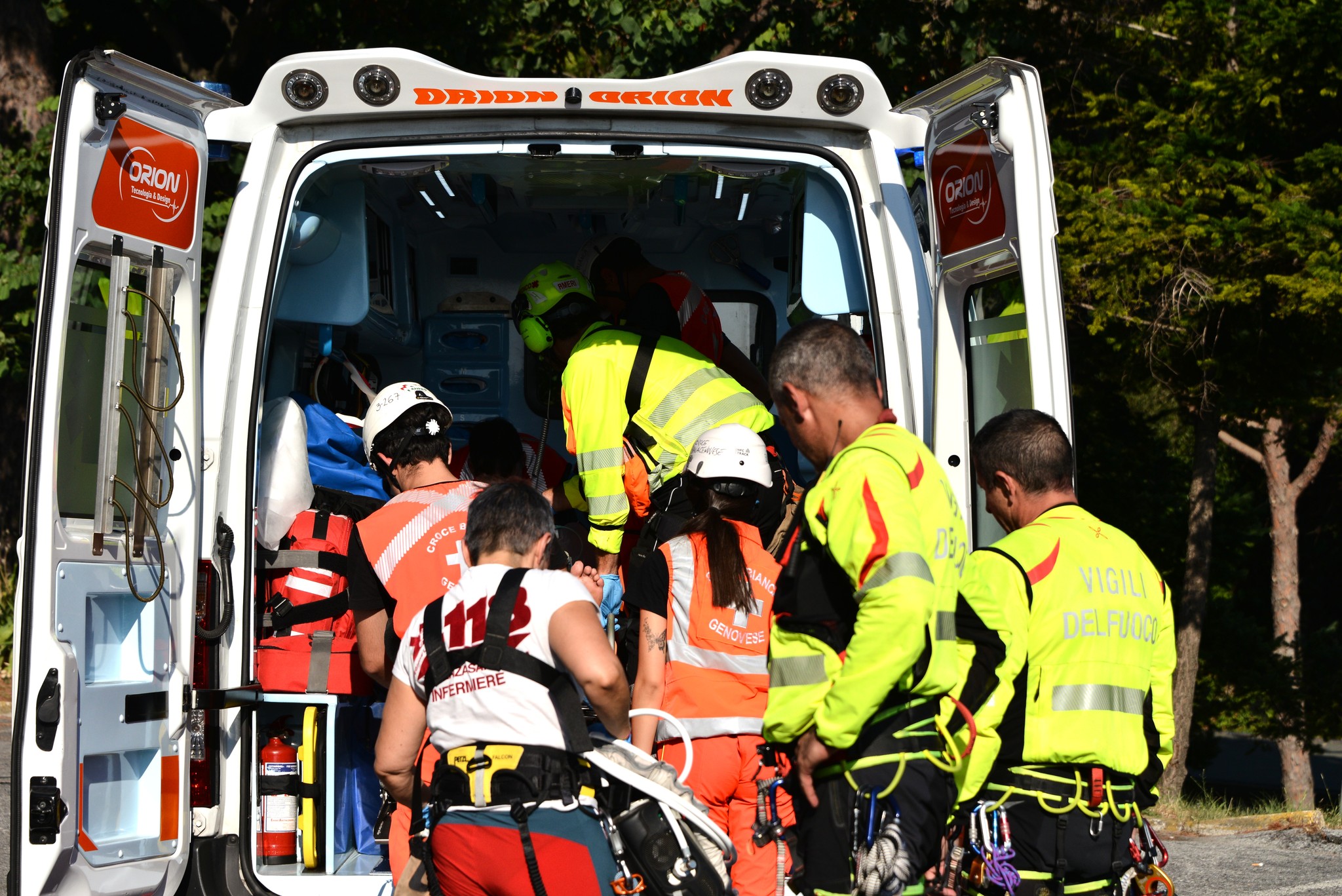 Punto da un tafano finisce in shock anafilattico, elisoccorso a Fontanigorda