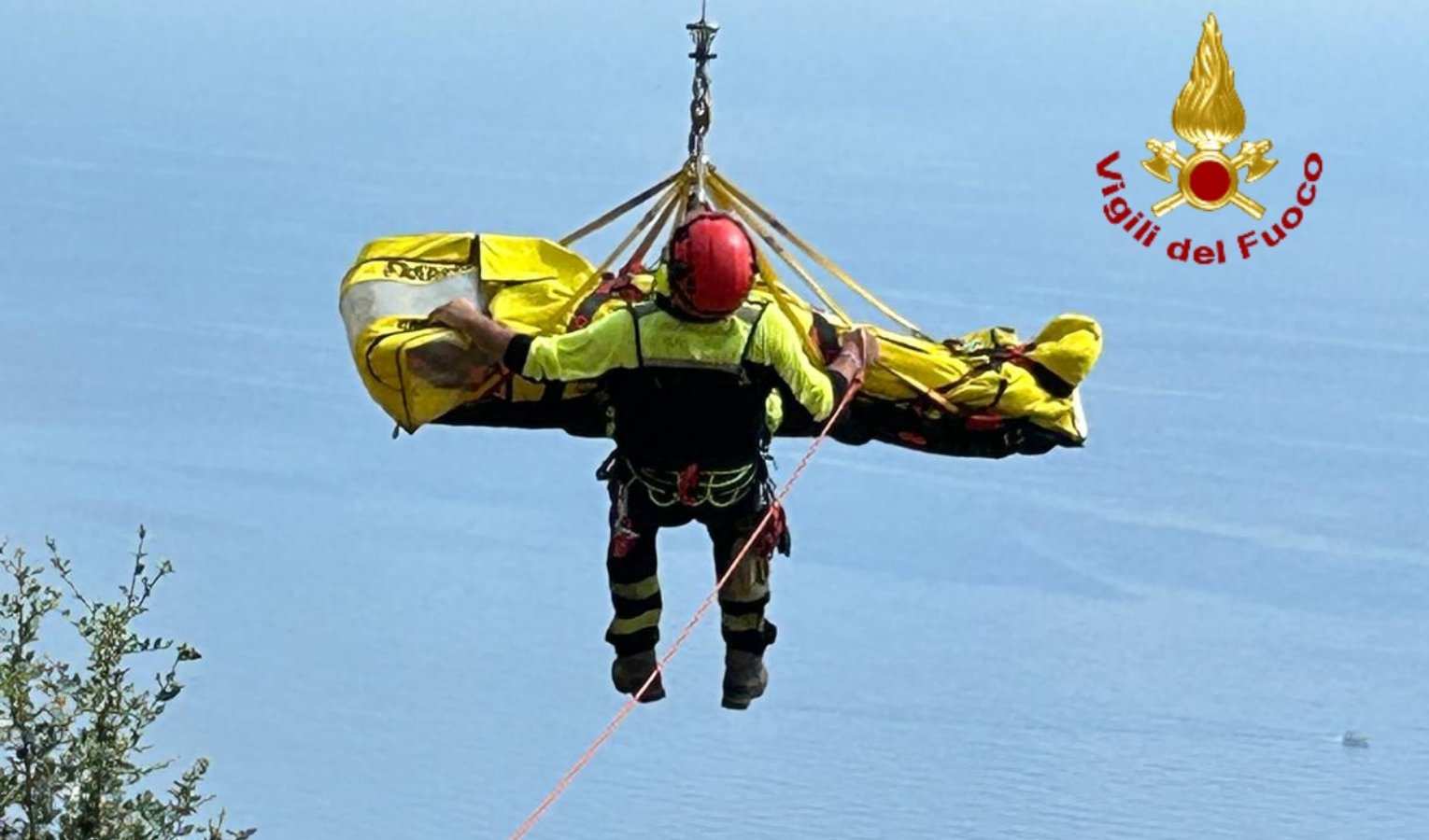 Cinque Terre, escursionista cade lungo sentiero: soccorsa da elicottero