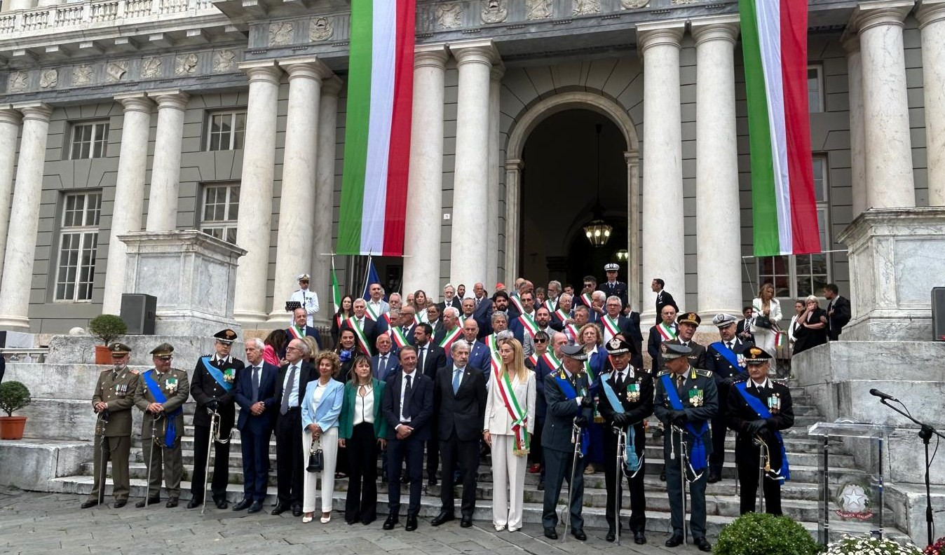La Repubblica compie 79 anni, festa in Liguria. A Genova prima volta di Salis accanto a Bucci