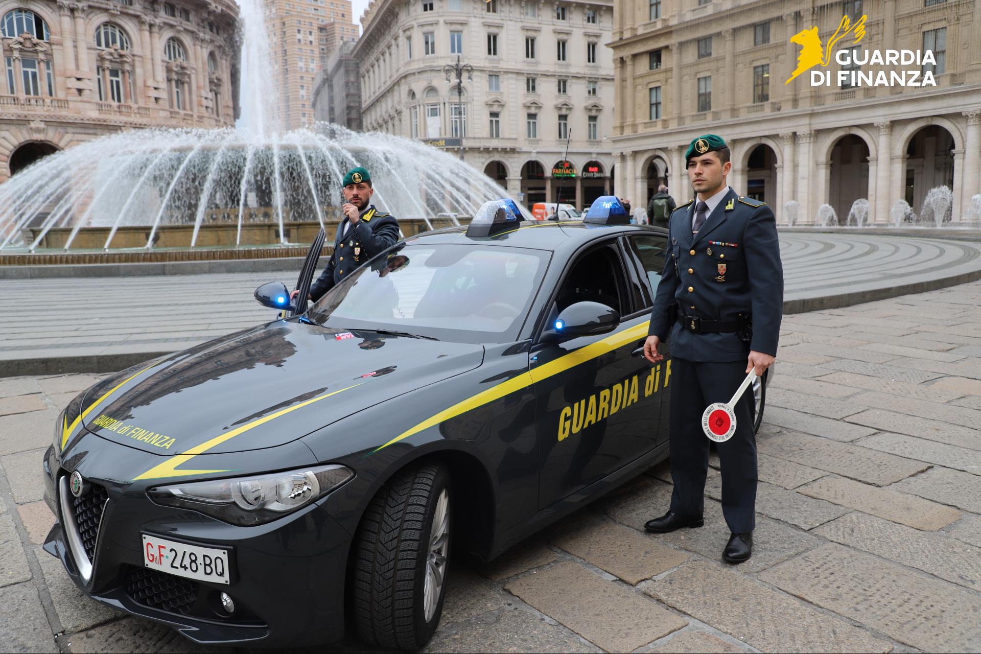 Affitti irregolari, spaccio di droga e microcriminalità: 60 arresti e 70 denunciati a Genova