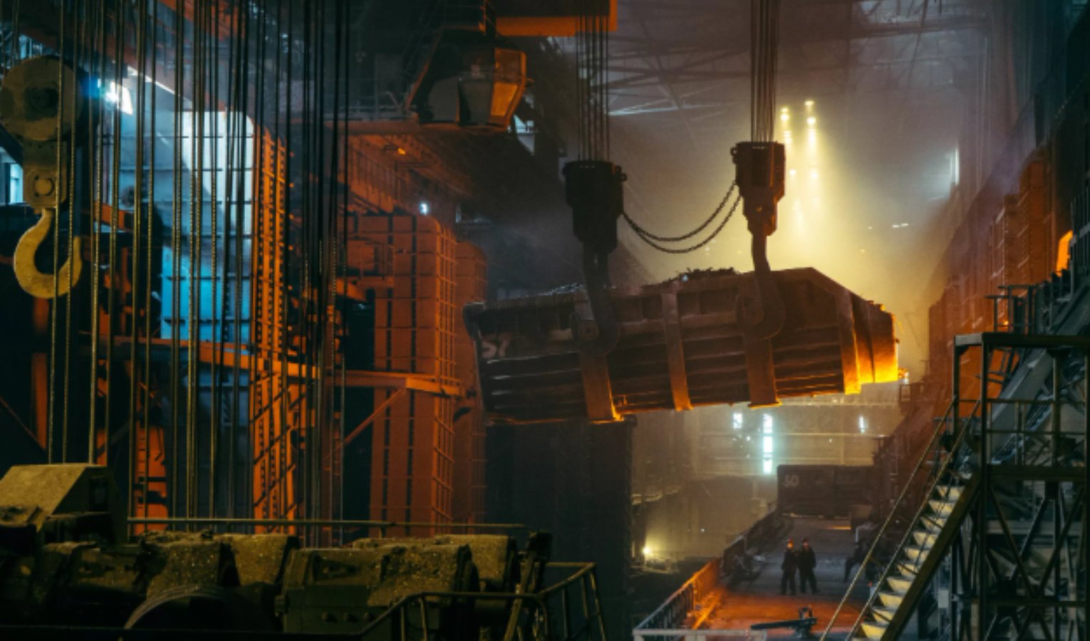 Ex Ilva, Genova dice sì al forno elettrico ma domani Cornigliano scende in piazza