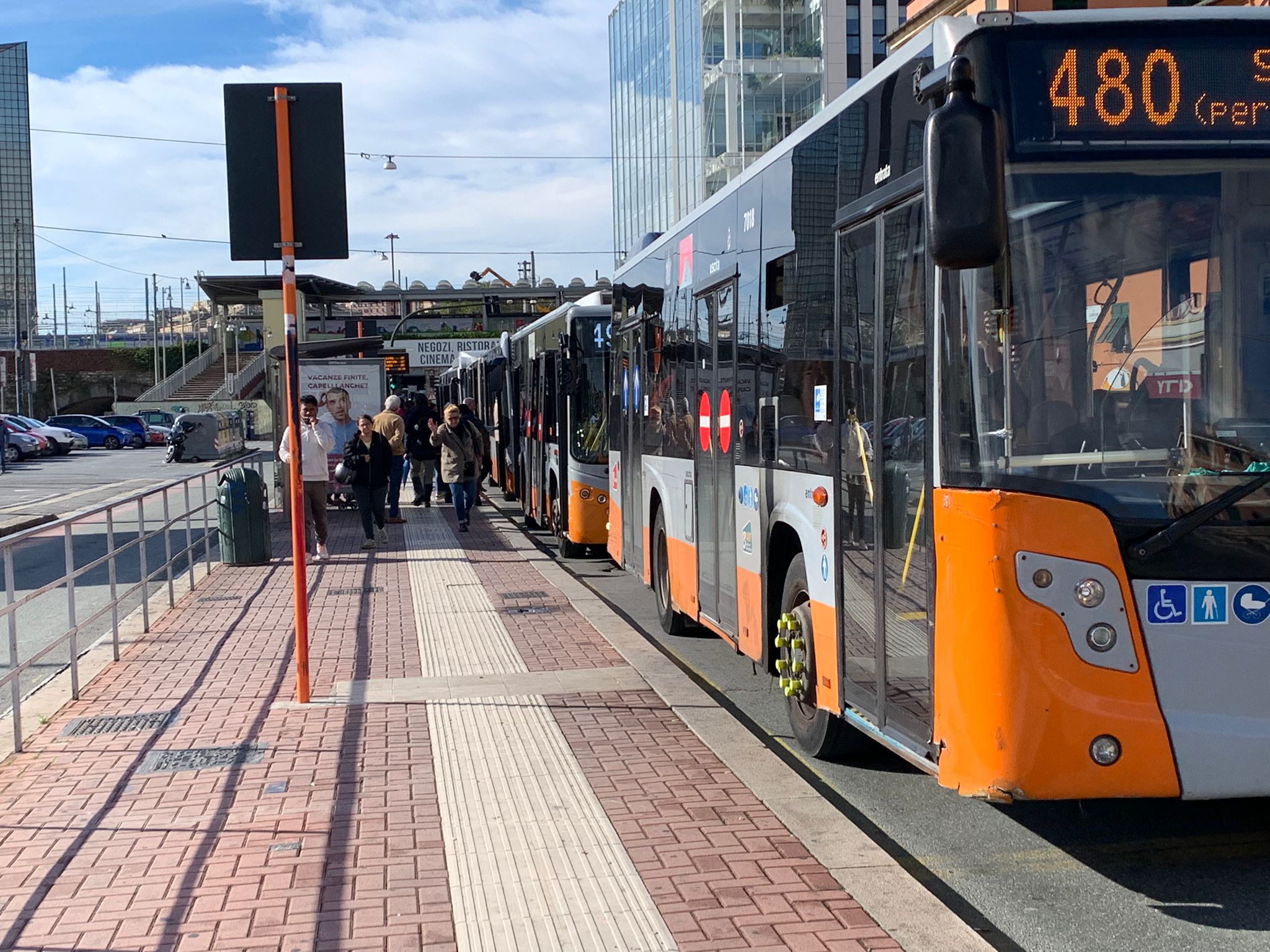 Nuove tariffe Amt e over 70: ecco come funziona il rinnovo e la presentazione dell'Isee