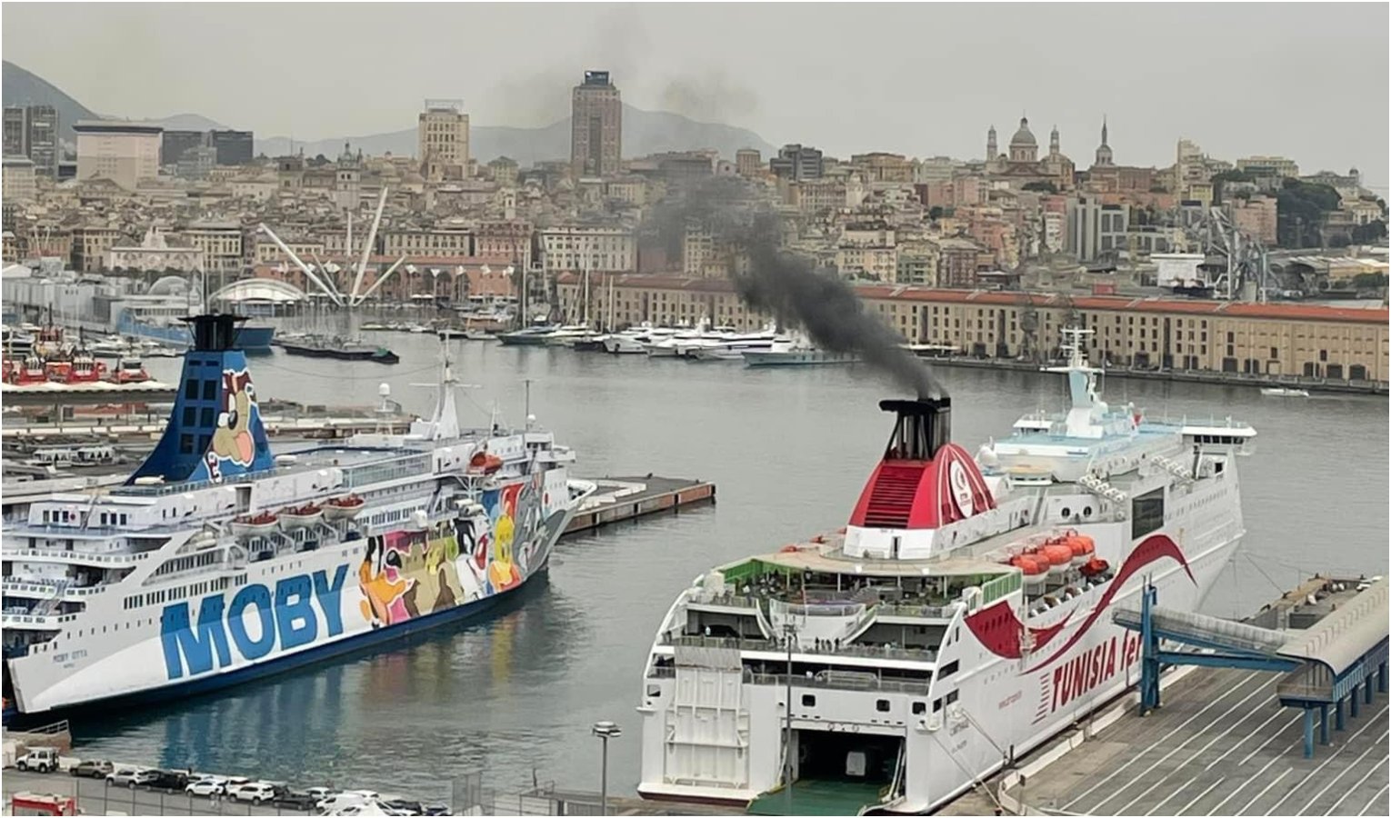 Fumo navi in porto a Genova, Osservatorio: 