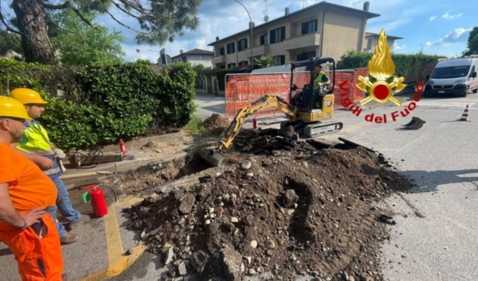 Fuga di gas a Sestri Ponente: disagi fra via Giotto e via Borzoli