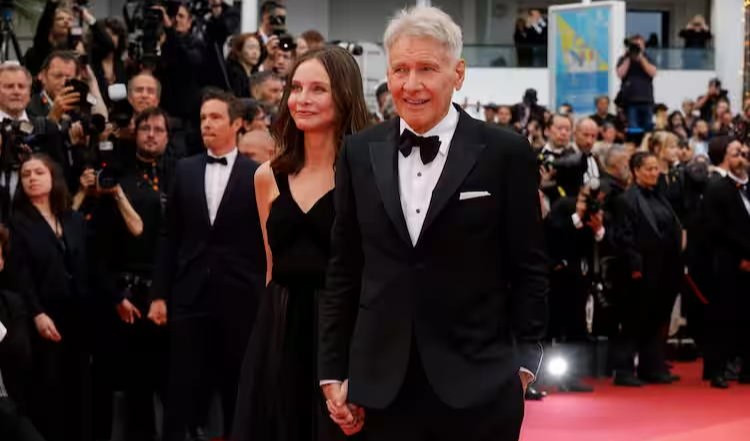 A Cannes Indiana Jones: il red carpet e la Palm d'honneur a Harrison Ford