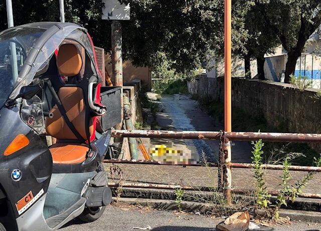 Trovato morto nel greto a Sestri Ponente: quei 15 minuti di buco che lasciano il dubbio