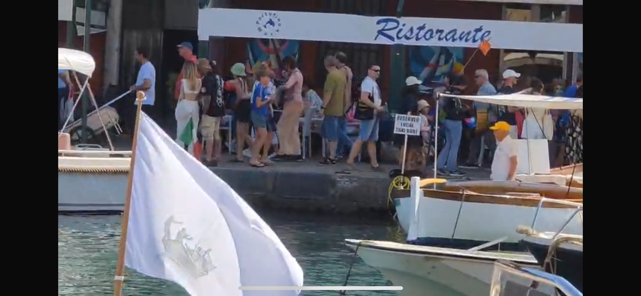 Overtourism a Portofino, il 'tigre': “Troppi croceristi, come una bottiglia che strabocca”