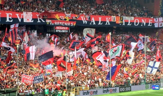 Genoa, l’appello dei tifosi: “Tutti allo stadio con la maglia rossoblù”