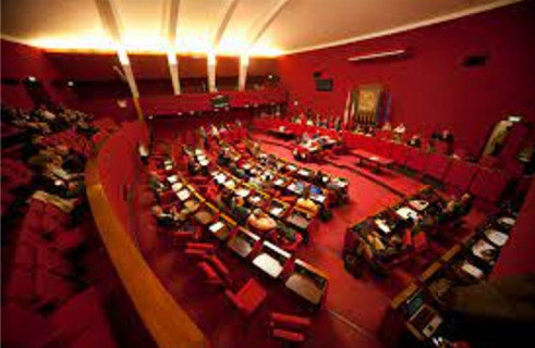 Seduta infuocata a Tursi, Salis: