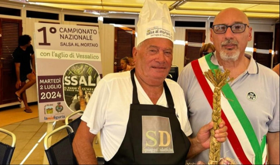 Laigueglia, il lodigiano Tino vince la 1° selezione nazionale salse all'aglio di Vessalico