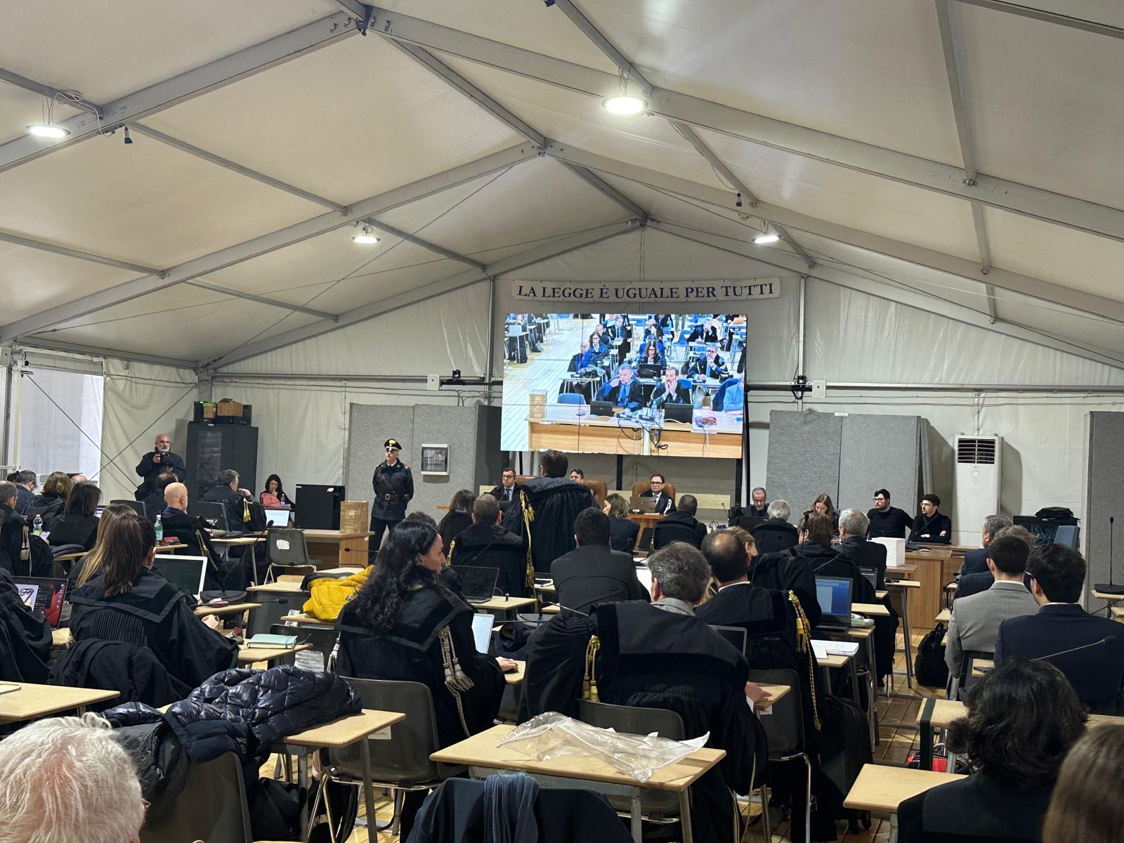 Processo Morandi, risarciti 60 dipendenti Amiu traumatizzati dal crollo