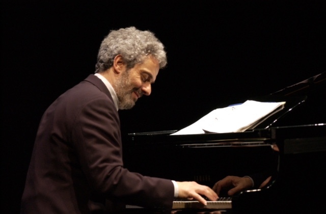 'Note a Margine', Nicola Piovani a Palazzo Ducale tra ricordi musica e cinema