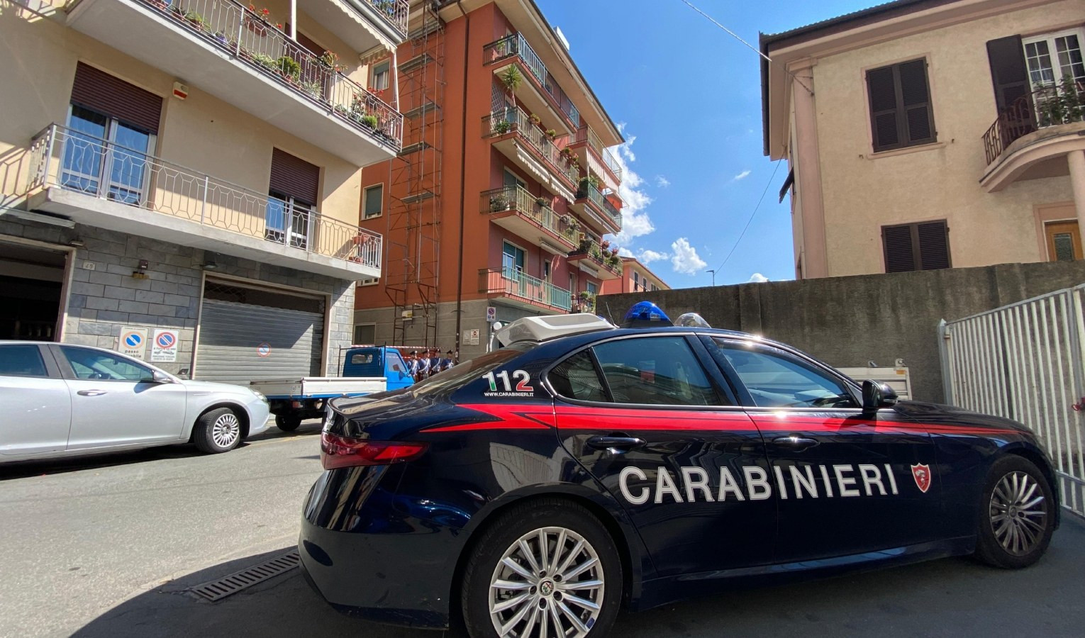 Omicidio a Chiavari, ventenne uccide la nonna: 