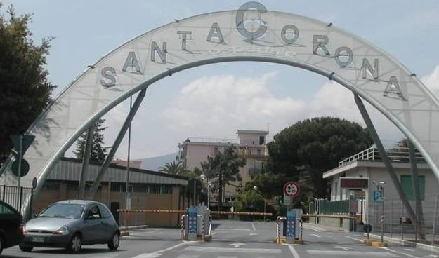 Sanremo, 81enne cade da una scala: trasportato d’urgenza in ospedale