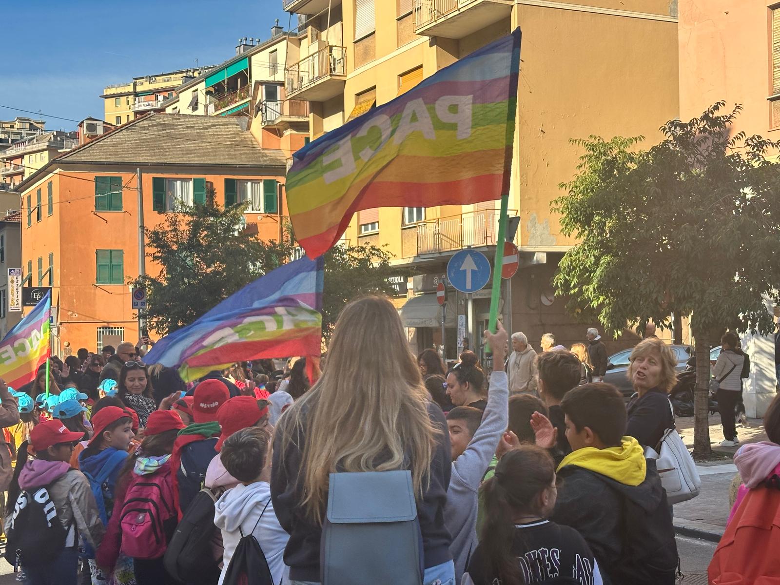 Pace, flash mob a Molassana degli studenti della Valbisagno