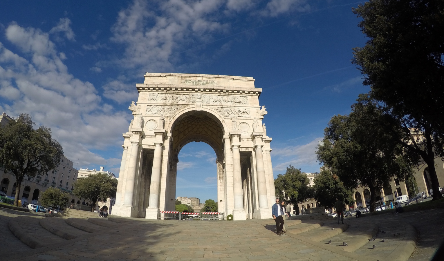Risolto il giallo, Silvia Salis chiude la campagna in piazza della Vittoria