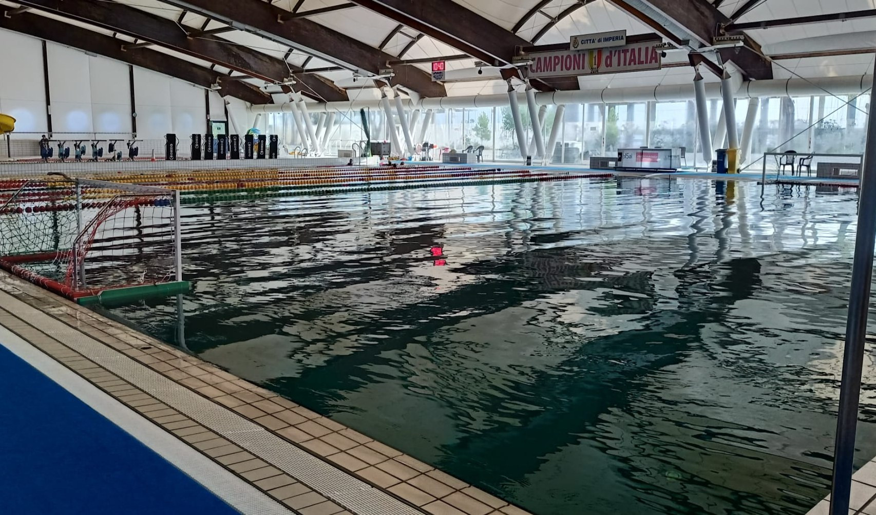 Bollette raddoppiate e spese passate da 150 a 300mila euro: la testimonianza delle piscine di Pra'