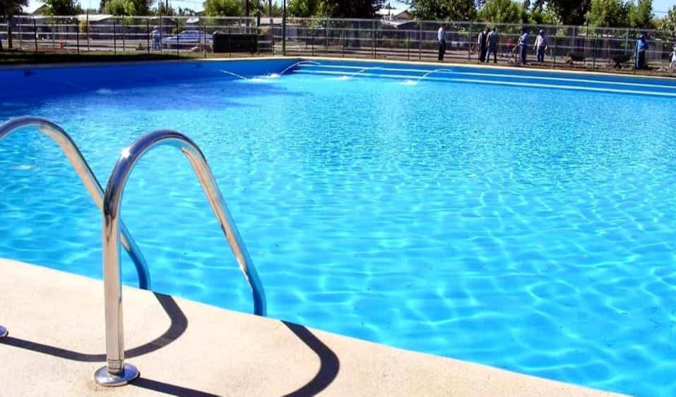 Genova, è morta la bambina di sei anni trovata esanime in piscina