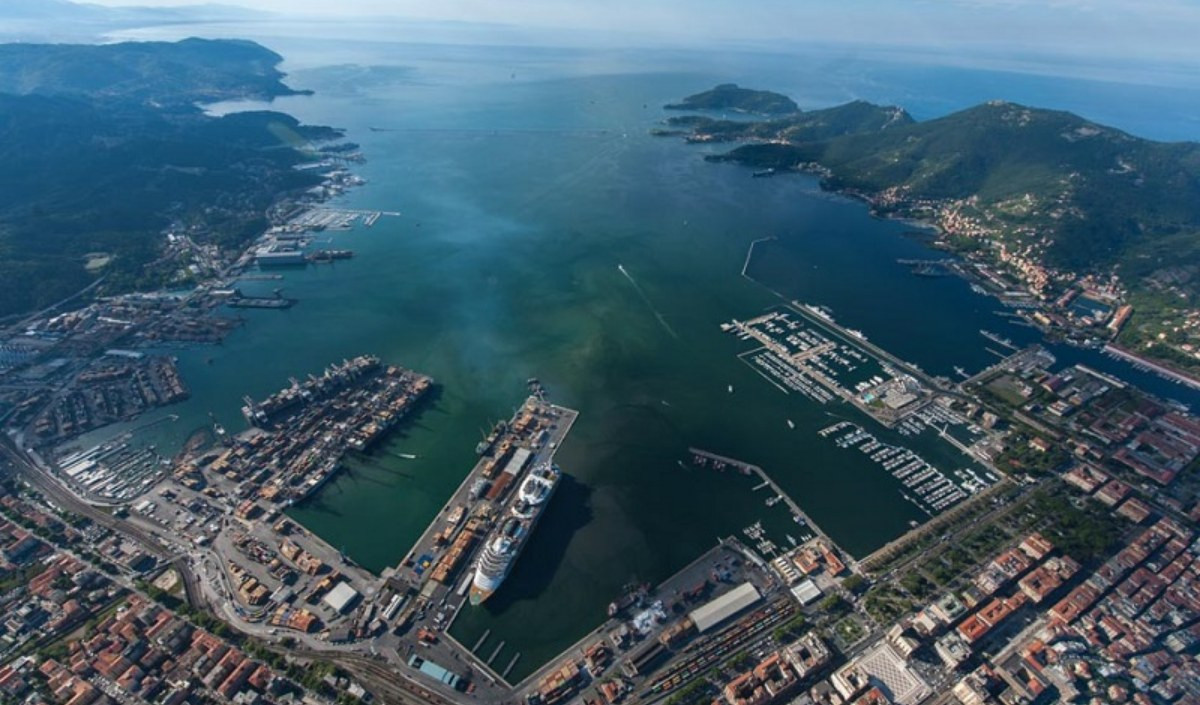 Porto La Spezia, aumenta traffico merci e boom di crocieristi nel 2022 