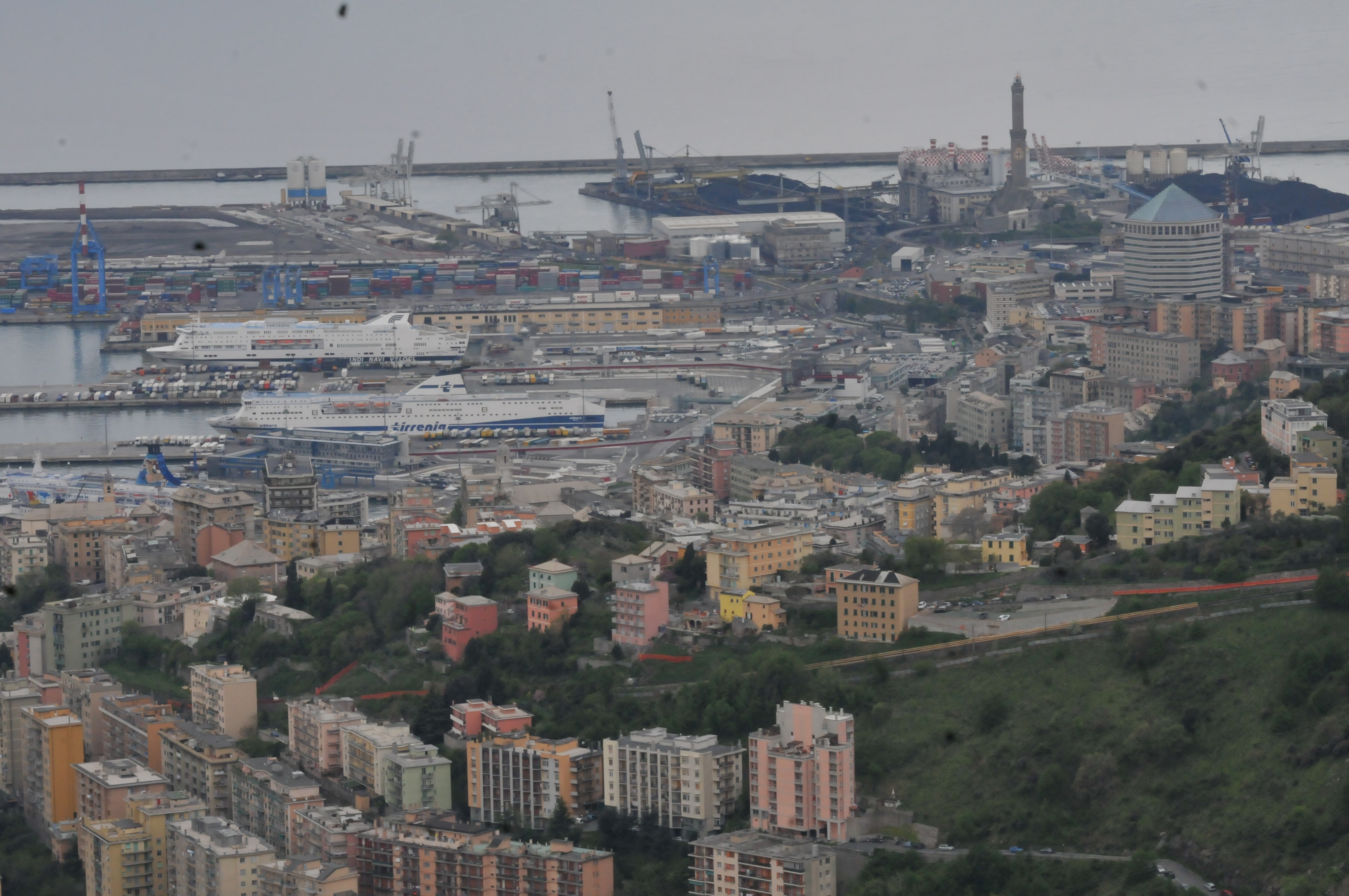 Report Confindustria Genova: economia ok ma spaventano i dazi Usa