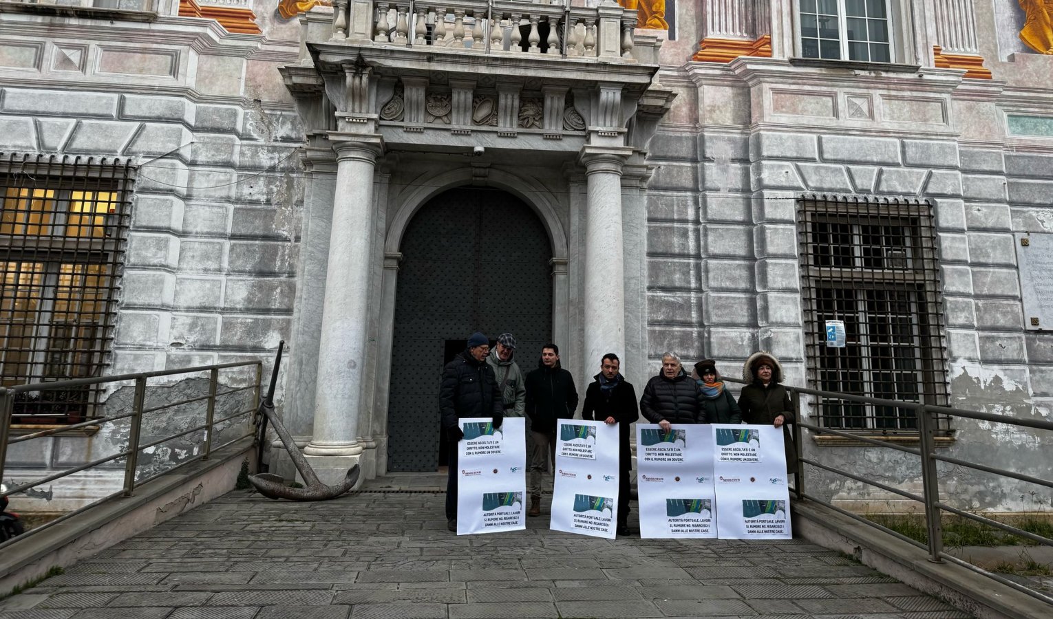 Sestri Ponente trema, il rumore dei lavori a Palazzo San Giorgio: 