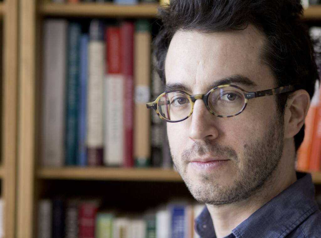 Lo scrittore Jonathan Safran Foer domani a Genova: riceverà il premio Primo Levi