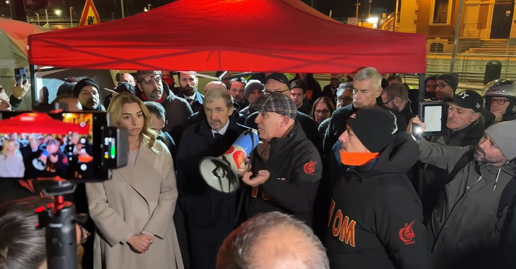 Salis e Bucci dai manifestanti ex-Ilva: