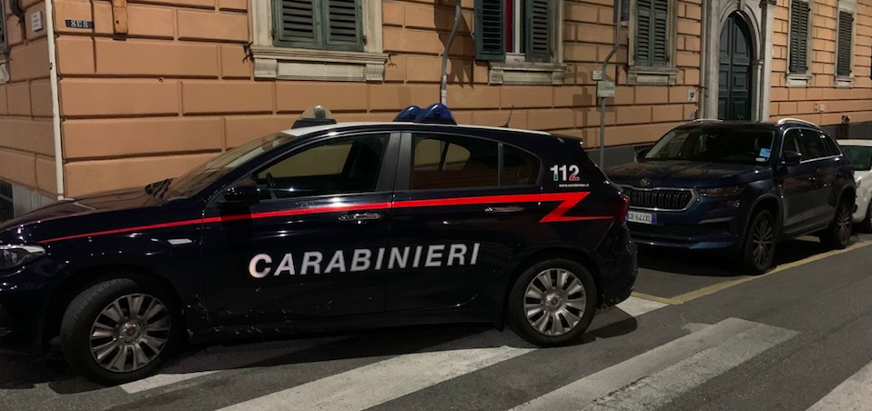 Turista muore cadendo nella tromba delle scale di un B&B