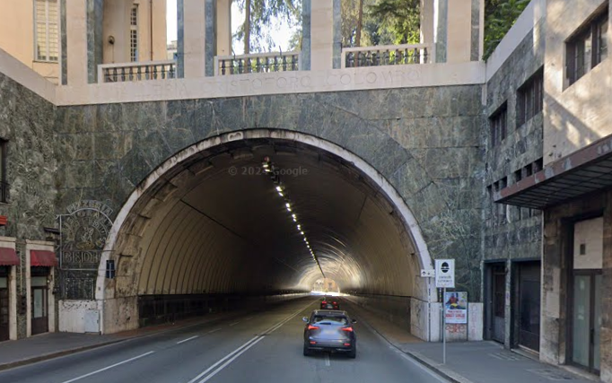 Genova, record di velocità in galleria: maxi multa a un motociclista francese