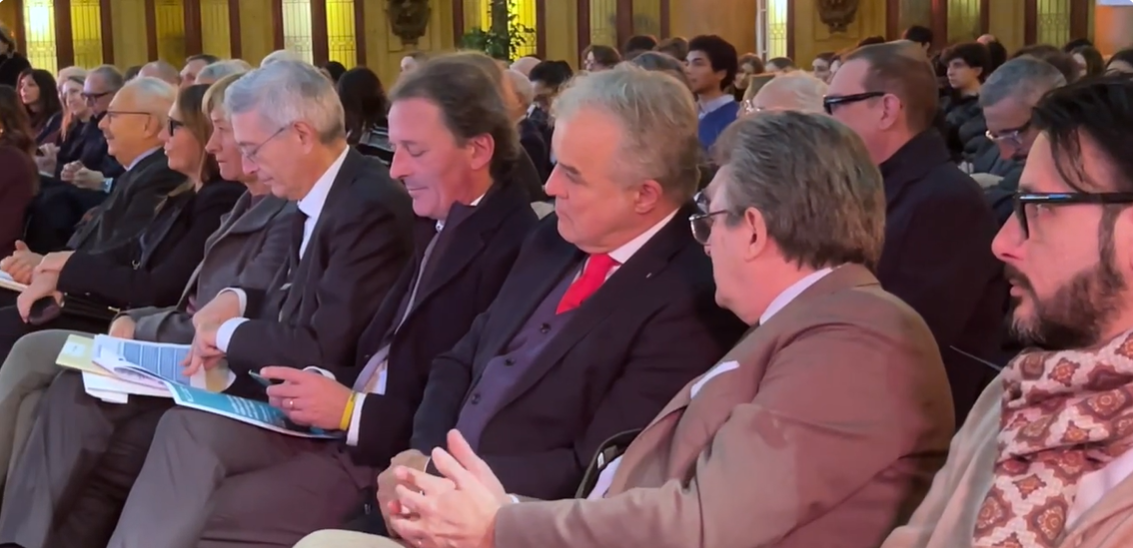 Al palazzo della Borsa i premi Manzitti ed economia internazionale 2025