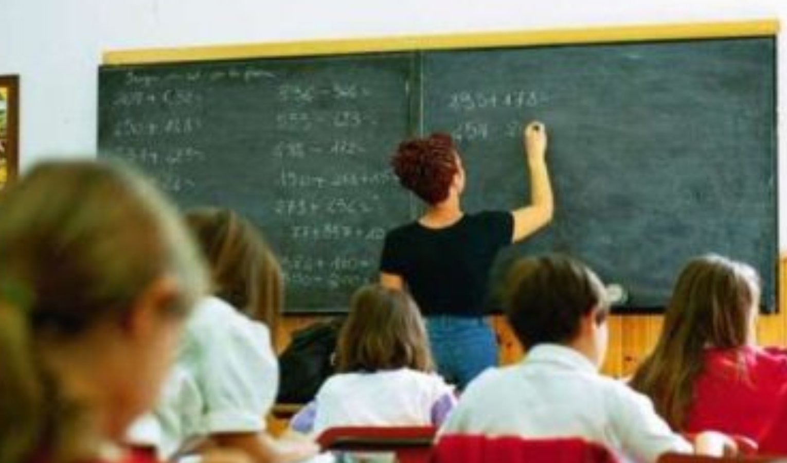 Ritorno in classe in Liguria tra edifici senza certificati di sicurezza, precariato e prof di sostegno