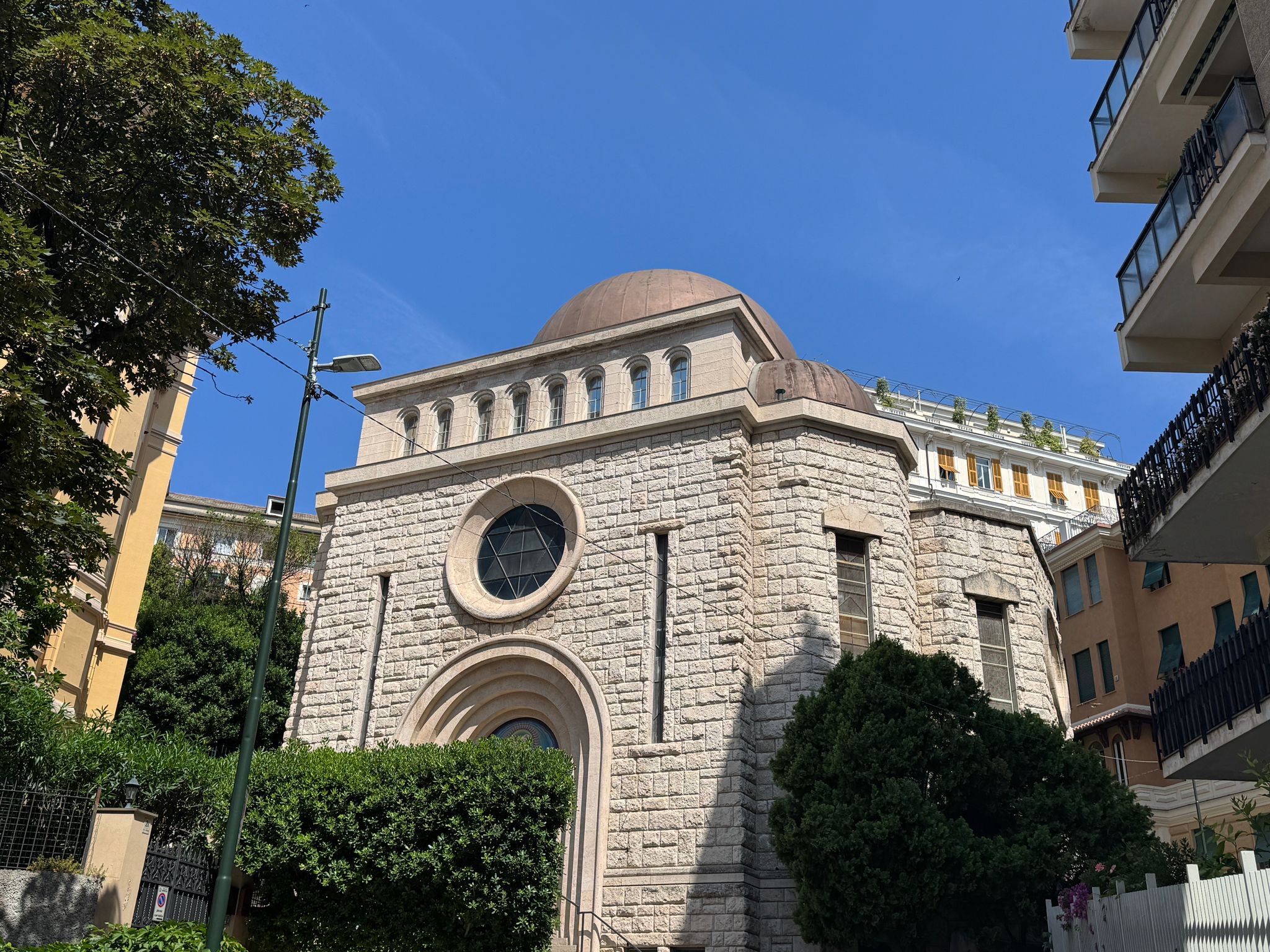 Deportazione ebrei genovesi, il ricordo in sinagoga che diventa