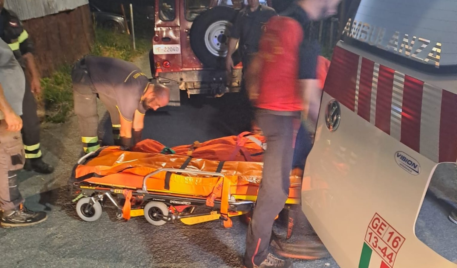 Escursionista scivola e non può tornare indietro: mobilitazione di soccorsi